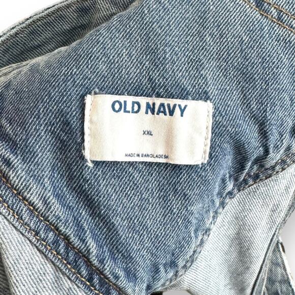 Old Navy Distressed Light Wash Rigid Denim Cut Off Overall Shorts Women's  XXL - Picture 9 of 10